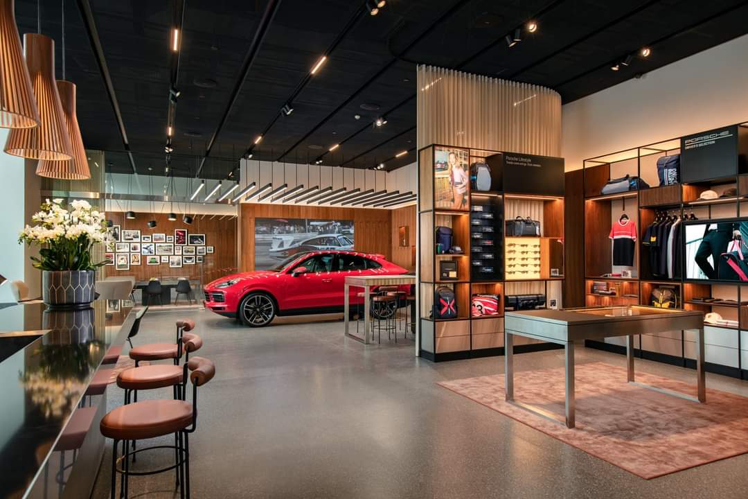 Showroom ô tô Porcher