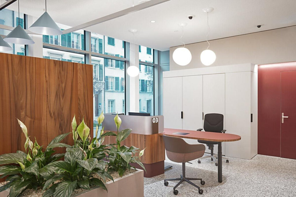 Mẫu thiết kế văn phòng công chứng mang hơi hướng hiện đại vô cùng chuyên nghiệp