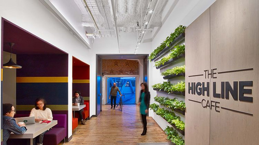 Khu vực thảo luận được thiết kế theo dạng booth để dễ dàng trong việc trao đổi thông tin