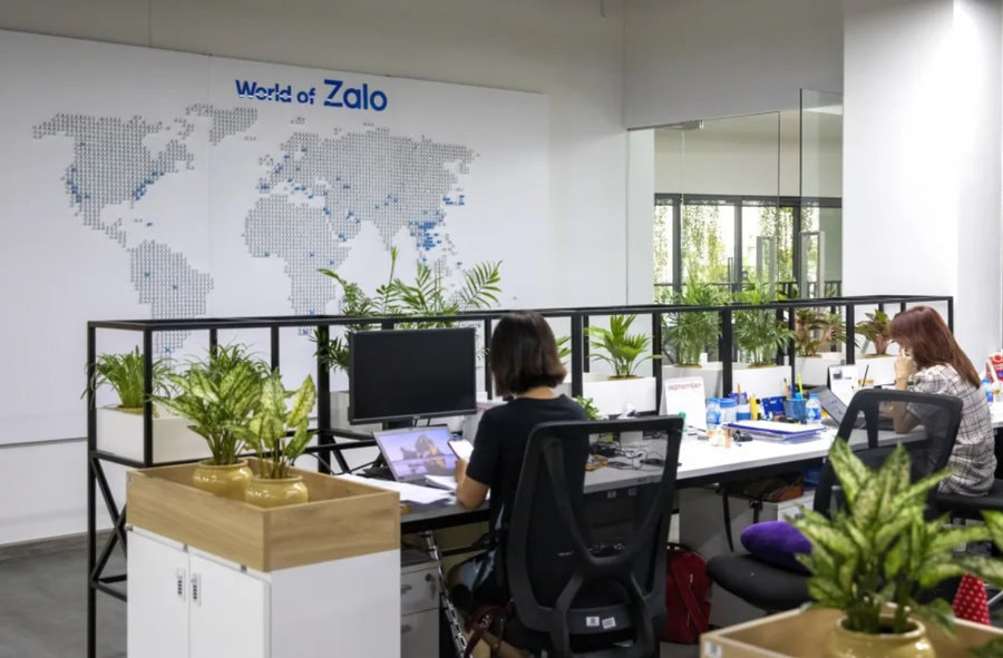 Không gian văn phòng mang vẻ hiện đại với tone trung tính chủ đạo vô cùng đẹp mắt